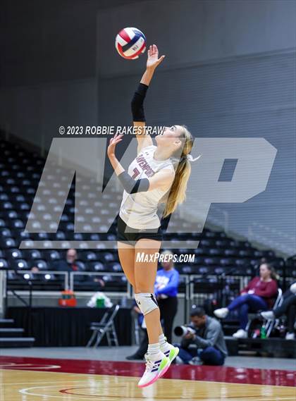 Thumbnail 2 in Davenport vs. Randall (UIL 4A Volleyball Final) photogallery.