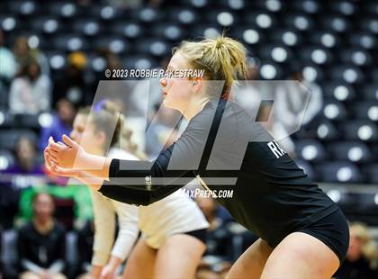 Thumbnail 1 in Davenport vs. Randall (UIL 4A Volleyball Final) photogallery.