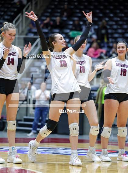Thumbnail 1 in Davenport vs. Randall (UIL 4A Volleyball Final) photogallery.