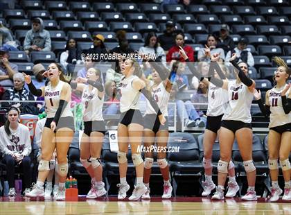 Thumbnail 2 in Davenport vs. Randall (UIL 4A Volleyball Final) photogallery.