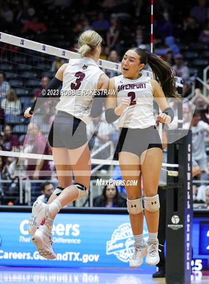 Thumbnail 2 in Davenport vs. Randall (UIL 4A Volleyball Final) photogallery.