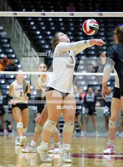 Thumbnail 2 in Davenport vs. Randall (UIL 4A Volleyball Final) photogallery.