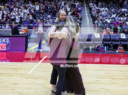 Thumbnail 1 in Davenport vs. Randall (UIL 4A Volleyball Final) photogallery.