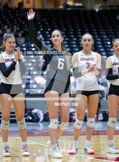 Thumbnail 1 in Davenport vs. Randall (UIL 4A Volleyball Final) photogallery.
