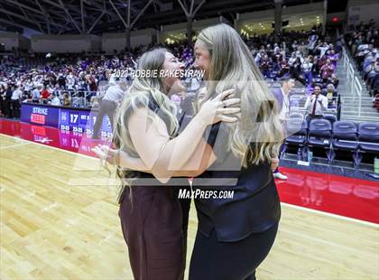 Thumbnail 3 in Davenport vs. Randall (UIL 4A Volleyball Final) photogallery.