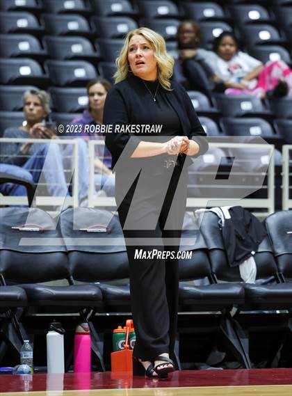 Thumbnail 1 in Davenport vs. Randall (UIL 4A Volleyball Final) photogallery.