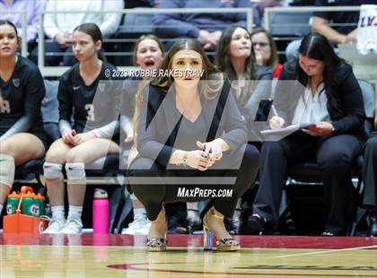 Thumbnail 1 in Davenport vs. Randall (UIL 4A Volleyball Final) photogallery.