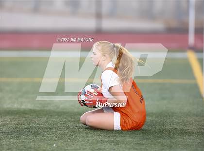 Thumbnail 1 in American @ Castro Valley photogallery.