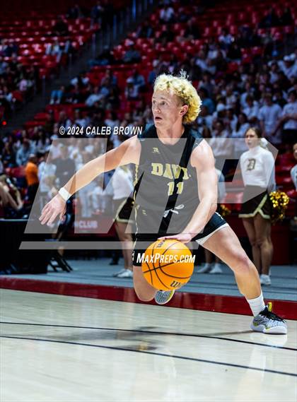 Thumbnail 1 in Herriman vs. Davis (UHSAA 6A Quarterfinal) photogallery.