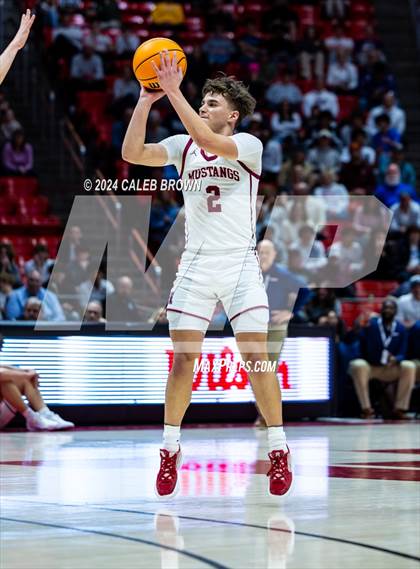 Thumbnail 3 in Herriman vs. Davis (UHSAA 6A Quarterfinal) photogallery.