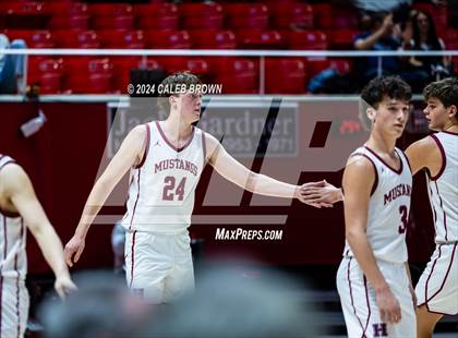 Thumbnail 2 in Herriman vs. Davis (UHSAA 6A Quarterfinal) photogallery.