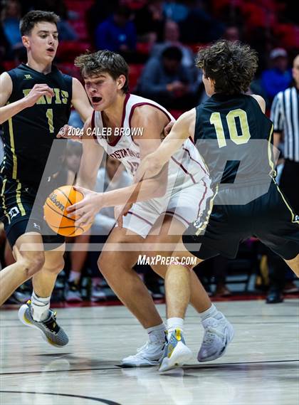 Thumbnail 1 in Herriman vs. Davis (UHSAA 6A Quarterfinal) photogallery.