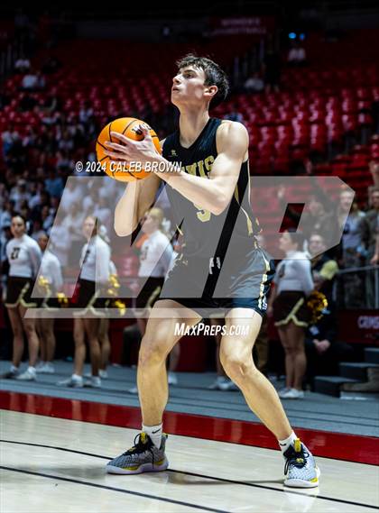 Thumbnail 2 in Herriman vs. Davis (UHSAA 6A Quarterfinal) photogallery.