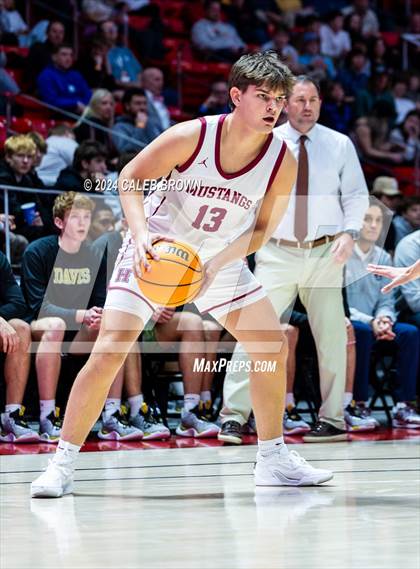 Thumbnail 1 in Herriman vs. Davis (UHSAA 6A Quarterfinal) photogallery.