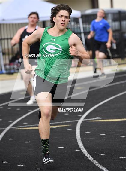 Thumbnail 3 in Warner Invitational photogallery.
