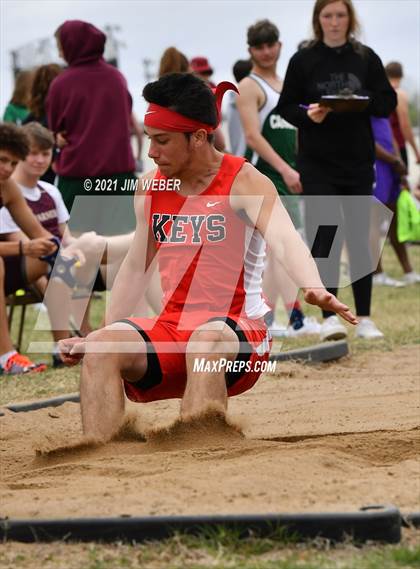Thumbnail 1 in Warner Invitational photogallery.