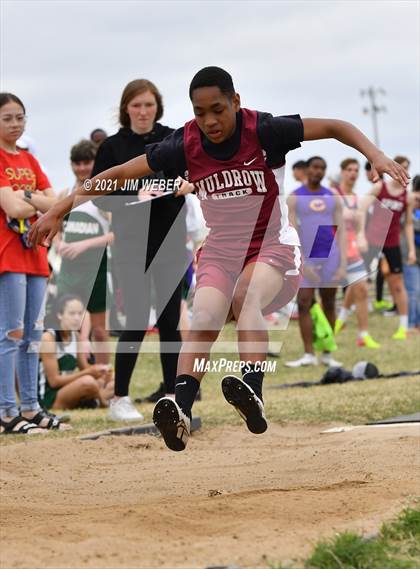 Thumbnail 2 in Warner Invitational photogallery.