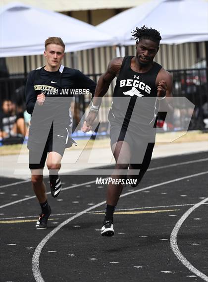 Thumbnail 2 in Warner Invitational photogallery.