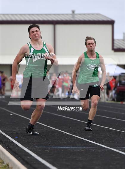 Thumbnail 2 in Warner Invitational photogallery.