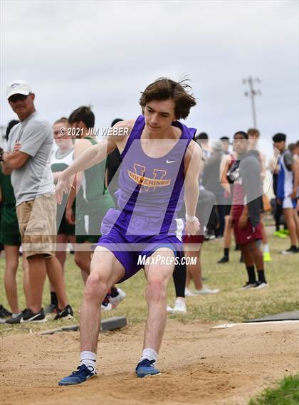 Thumbnail 3 in Warner Invitational photogallery.