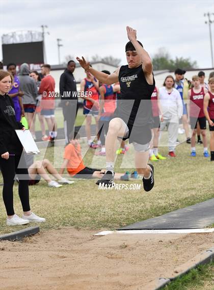 Thumbnail 2 in Warner Invitational photogallery.