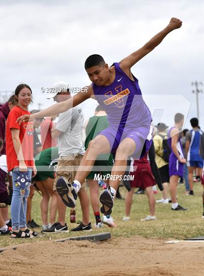 Thumbnail 1 in Warner Invitational photogallery.
