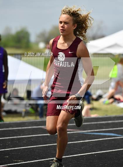 Thumbnail 2 in Warner Invitational photogallery.