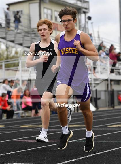 Thumbnail 2 in Warner Invitational photogallery.