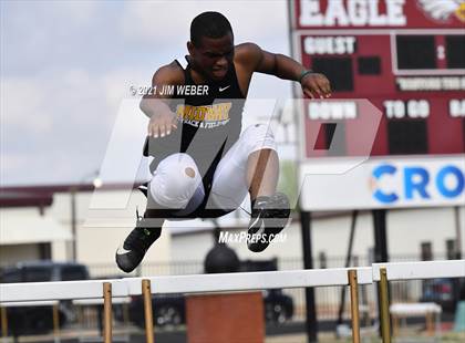 Thumbnail 3 in Warner Invitational photogallery.