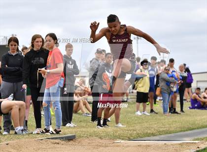 Thumbnail 2 in Warner Invitational photogallery.