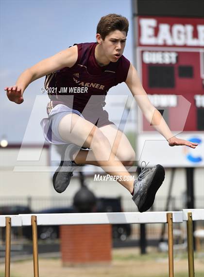 Thumbnail 2 in Warner Invitational photogallery.