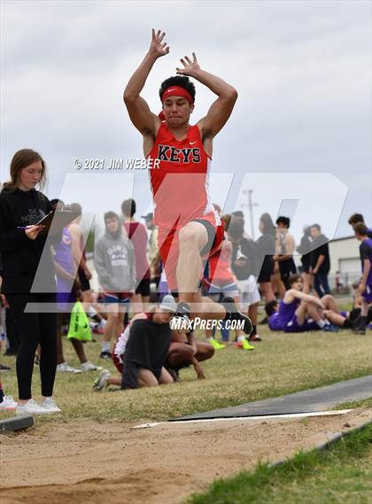 Thumbnail 3 in Warner Invitational photogallery.
