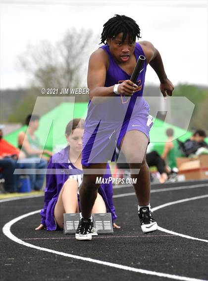Thumbnail 1 in Warner Invitational photogallery.