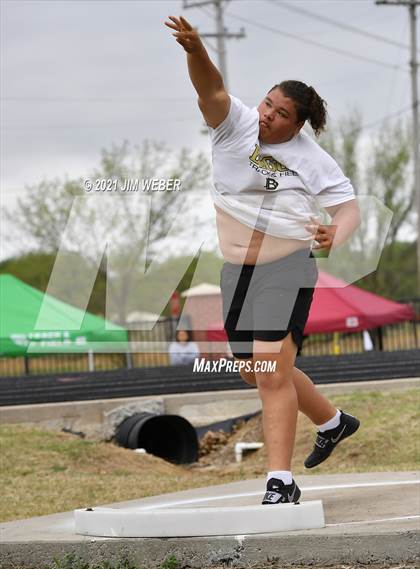 Thumbnail 3 in Warner Invitational photogallery.