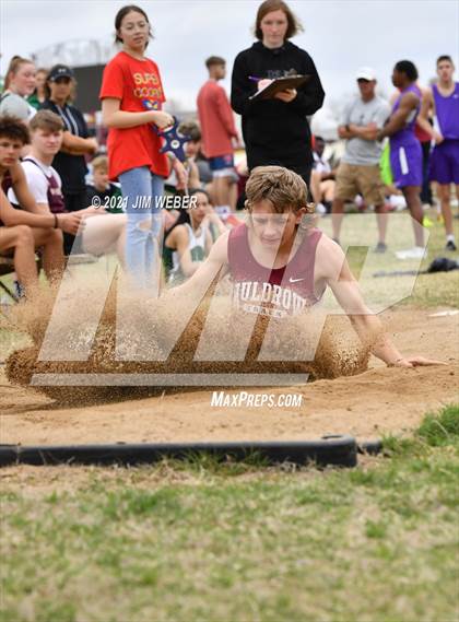 Thumbnail 2 in Warner Invitational photogallery.