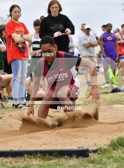 Thumbnail 3 in Warner Invitational photogallery.
