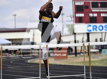 Thumbnail 2 in Warner Invitational photogallery.