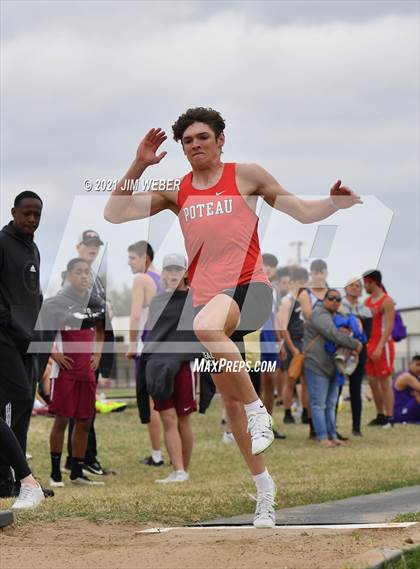 Thumbnail 1 in Warner Invitational photogallery.