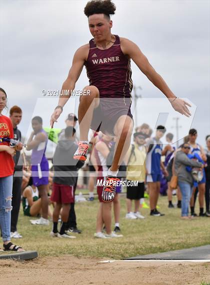 Thumbnail 2 in Warner Invitational photogallery.