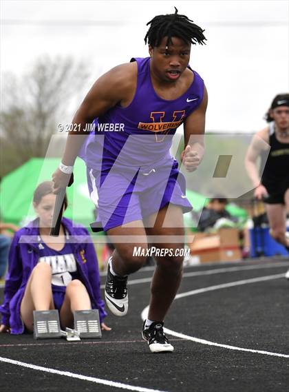 Thumbnail 2 in Warner Invitational photogallery.