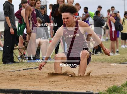 Thumbnail 3 in Warner Invitational photogallery.
