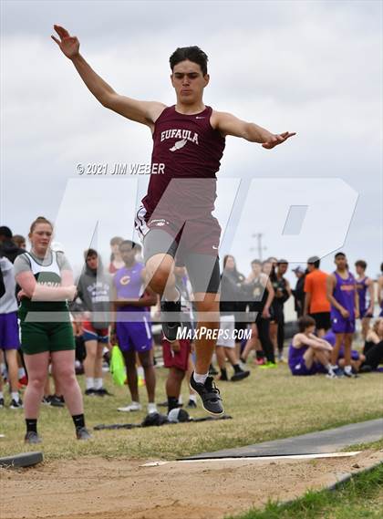 Thumbnail 3 in Warner Invitational photogallery.