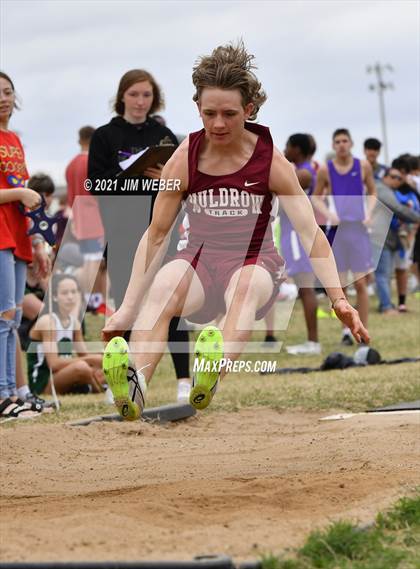 Thumbnail 3 in Warner Invitational photogallery.