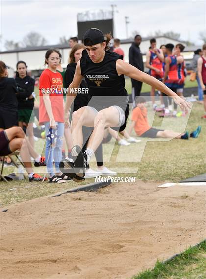 Thumbnail 1 in Warner Invitational photogallery.