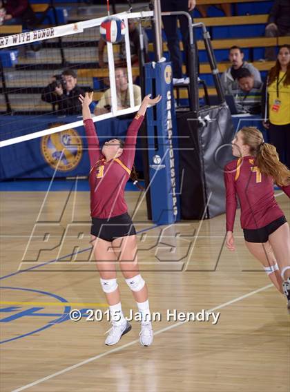 Thumbnail 1 in Menlo-Atherton vs. Redondo Union (CIF State D1 Final) photogallery.