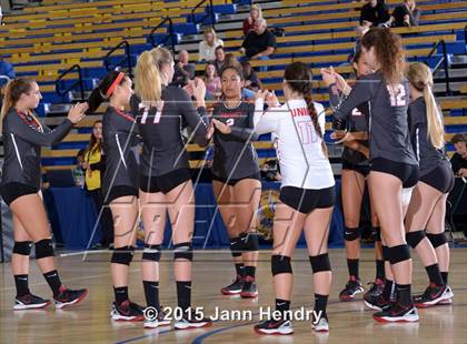 Thumbnail 1 in Menlo-Atherton vs. Redondo Union (CIF State D1 Final) photogallery.