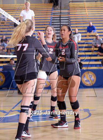 Thumbnail 1 in Menlo-Atherton vs. Redondo Union (CIF State D1 Final) photogallery.