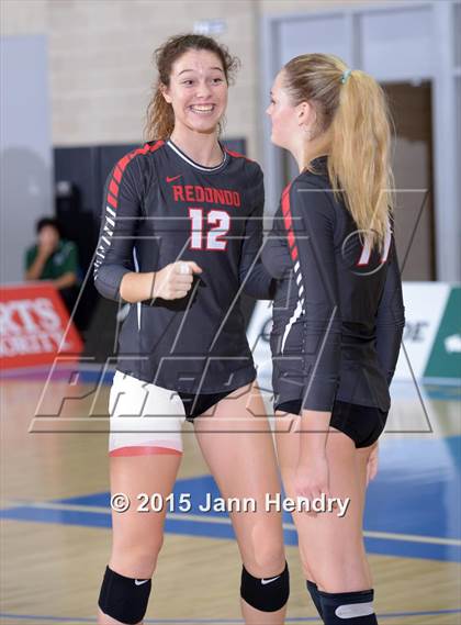Thumbnail 2 in Menlo-Atherton vs. Redondo Union (CIF State D1 Final) photogallery.