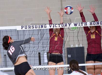 Thumbnail 2 in Menlo-Atherton vs. Redondo Union (CIF State D1 Final) photogallery.