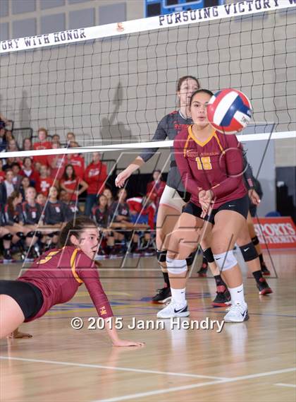 Thumbnail 1 in Menlo-Atherton vs. Redondo Union (CIF State D1 Final) photogallery.